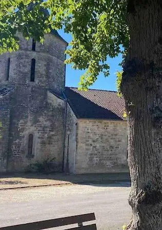 “havre De Paix, Piscine : Evasion A La Campagne”