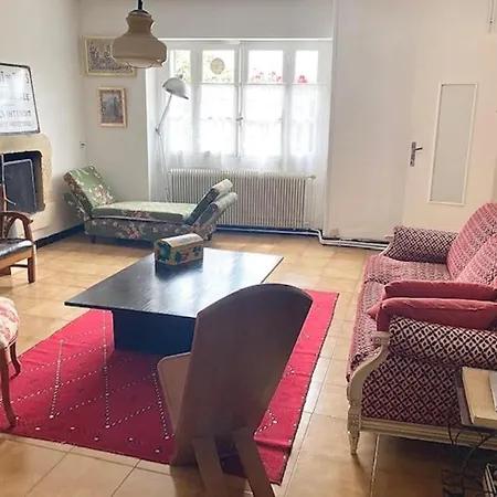“havre De Paix, Piscine : Evasion A La Campagne” Holiday home Aigre
